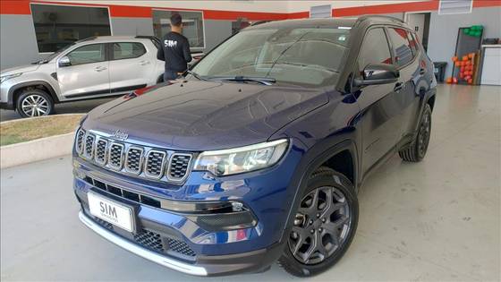 JEEP COMPASS 1.3 T270 TURBO FLEX LONGITUDE AT6